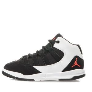 Jordan Max Aura shoes